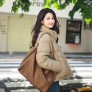 坦博尔泡芙羽绒服女 短款