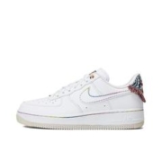 NIKE 耐克 AIR FORCE 1 07 LX 女子运动鞋 FN8918