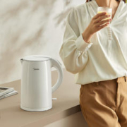 Midea 美的 电热水壶 1.7L MK-H517E3