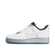 NIKE 耐克 AIR FORCE 1 07 低帮运动休闲 女子运动鞋