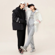 限尺码：A21 女装 运动套装