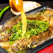 京东百亿补贴:GUO LIAN小霸龙 青花椒烤鱼1kg 2-3人份 精选罗非活鱼