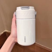 88VIP会员：暖暖相伴&时刻贴心守护：几物森林 保温杯 500ml 带茶漏