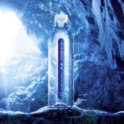 统一 爱夸 长白山天然矿泉水 大瓶家庭装 1.5L*8瓶 整箱装 泡茶煮饭 拍三箱，每箱25.36，实付76.1