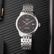 天梭（TISSOT）瑞士手表 力洛克系列 机械男士手表 T006.407.11.053.00