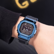 卡西欧Casio35周年限定小方块金属小方表金砖银砖手表 蓝圈金属方块GMW-B5000G-2