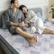 rainbow 彩虹莱妃尔 彩虹电热毯双人电褥子（长1.8米宽1.5米）无纺布自动断电双控定时除螨