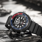 精工（SEIKO）手表 日韩表200米防水太阳能小罐头运动男表SNJ027P1 生日礼物