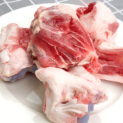 PLUS会员！精气神 黑猪肘子骨 1kg