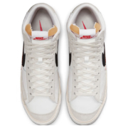 京东百亿补贴：NIKE 耐克 板鞋男经典百搭 BLAZER '77 PRO CLUB 运动鞋 DQ7673-100