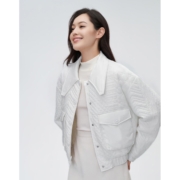 波司登 轻量柔肤气质百搭外套羽绒服
