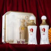 丙乾黄金 高尔夫纪念版 53度酱香型白酒500mL*2瓶礼盒装