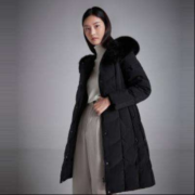 26日10点、限尺码：BOSIDENG 波司登 女士毛领羽绒服 B90141012S