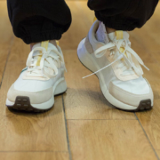 京东百亿补贴：adidas 阿迪达斯 多尺码可选 neo中性休闲系列 FUTRO LITE运动 休闲鞋IE5542