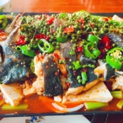 京东百亿补贴：往牧叉尾鮰鱼 三去开背 青江鱼600g-700g/条