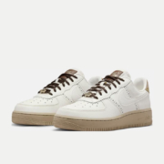 京东百亿补贴：NIKE 耐克 AIR FORCE 1 '07 LX 女子空军一号运动鞋 FV3700-112