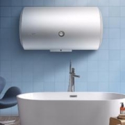 Leader 统帅 海尔（Haier）出品统帅电热水器家用防电墙专利LC 40升 （1-2人）1500W