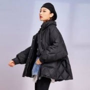 限尺码： 雪中飞 简约大翻领女士羽绒服