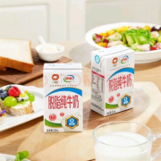 伊利 脱脂纯牛奶250ml*24盒  10月产+凑单品