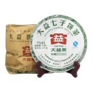 大益茶叶  普洱茶【整提装】生茶 7542 青饼 357g/饼  随机批次 2012/2011随机发一提7饼