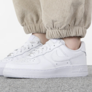 京东百亿补贴：NIKE 耐克 女鞋 Air Force 1 Low 空军一号经典复古休闲鞋板鞋 DD8959-100