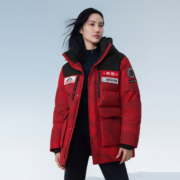 4日20点：波司登 户外致敬南极加厚保暖连帽鹅绒羽绒服男女情侣