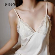 Limerence M 涞觅润丝 涞觅「像素」吊带蕾丝睡裙女性感三角杯垫镂空诱惑薄款柔滑睡衣