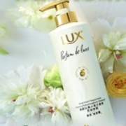 LUX 力士 精油香氛系列清新小苍兰香氛洗发露470g*2送洗发露100g*2去屑留香