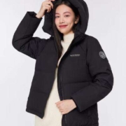 京东百亿补贴：BOSIDENG 波司登 女短款羽绒服 连帽保暖外套 黑色8056