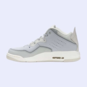 21日10点：AirJordan Courtside 23 篮球鞋