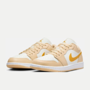 耐克（NIKE）AIR JORDAN 1 LOW AJ1 女子运动鞋刺绣板鞋 多码