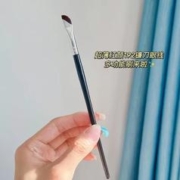镰刀眼线刷斜角修容刷眼睑192极细扁平卧蚕化妆刷刀锋遮瑕鼻影