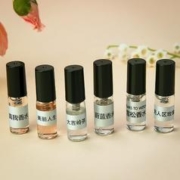 TEARSTOWITCH 正品香水小样2mlX4支
