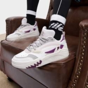 1日10点：FILA 斐乐 FUSION系列 女款运动休闲鞋女 T12W333203FSC
