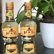 限移动端、京东百亿补贴：北大仓 部优经典1984 50度 200ml*6瓶 酱香型白酒