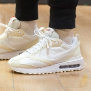 NIKE 耐克 男运动鞋 AIR MAX DAWN 低帮气垫减震 DM0013-102