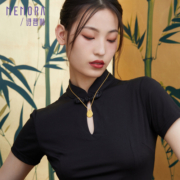 诗普琳福运兴龙龙年生肖黄金吊坠男女款本命年龙牌平安无事牌挂坠
