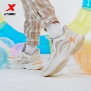 XTEP 特步 星月女鞋休闲鞋软底运动鞋男女同款2023秋冬正品老爹鞋子