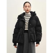 限尺码：太平鸟女装 零重力收腰连帽羽绒服女2023冬轻暖泡芙面包白鸭绒加厚