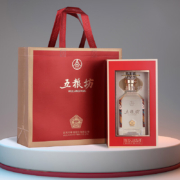 五粮液 五粮坊浓香型白酒礼盒52度500ml*2瓶
