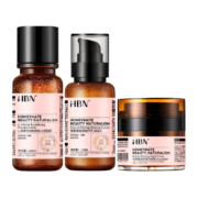 HBN 熊果素护肤套装 (精萃水150ml+精华乳120ml+晚霜50g+赠 洁面20g+晚霜5g+发光水30ml+面霜5g+眼霜3g+红包6个+丝绸袋+礼盒)