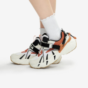 FILA 斐乐 女子休闲运动鞋 F12W231123FWB