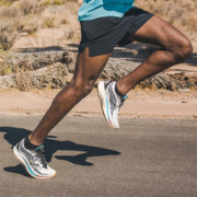 saucony 索康尼 Endorphin Speed 啡速2 男子跑鞋