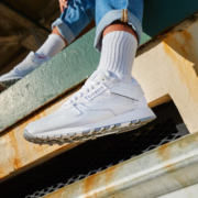 Reebok锐步官方女鞋CLASSIC LEATHER经典复古跑步运动休闲鞋 GX6200 中国码:38(24.5cm),US:7.5