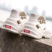 VANS 范斯 AMZN PACU舒适一脚蹬男鞋女鞋凉鞋时髦洞洞鞋