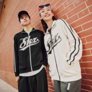 Skechers 斯凯奇 男女同款街头印花运动外套