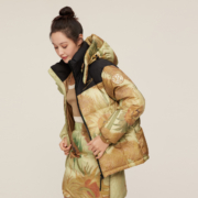 再降价：BOSIDENG 波司登 梵高大师系列 印花连帽羽绒服 颜色任选 B20143620