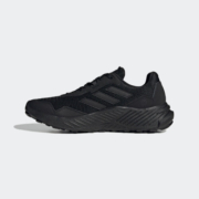 adidas TRACEFINDER网面户外越野跑步鞋男子阿迪达斯官方TERREX 黑 41(255mm)