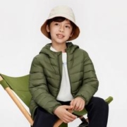 BOSIDENG 波司登 儿童轻暖连帽羽绒服