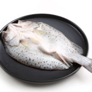 PLUS会员！一虾一世界 开背海鲈鱼 400-500g/条
